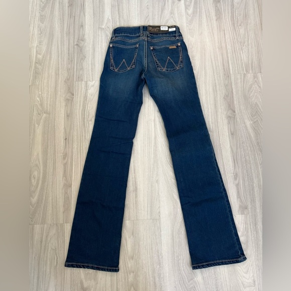 Wrangler Women’s Retro Mae Bootcut Jeans Mid-Rise Dark Wash Sz 1/2 x 34 NWT - Picture 7 of 11